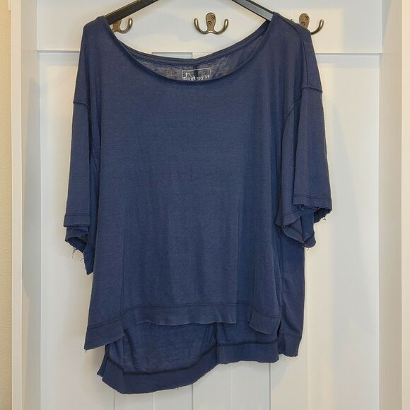 NEW w/TAGS FREE PEOPLE Raw Edge Over sized XS Penny Tee INK BLUE - MSRP $58 - Picture 2 of 3